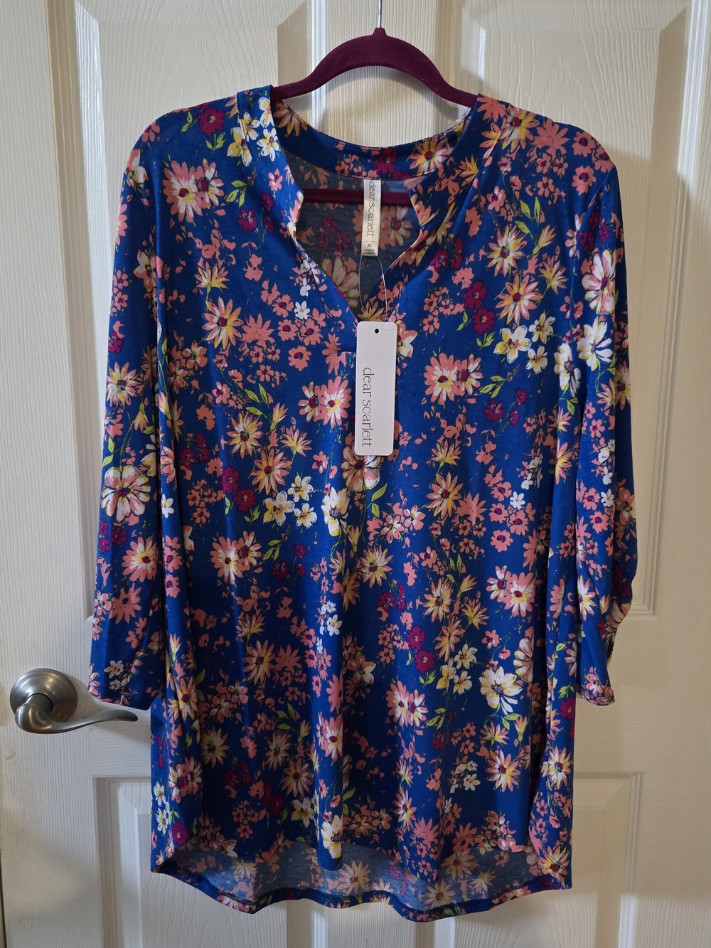 Women's Floral Split-Neck Blouse in Blue - Picture 7 of 9